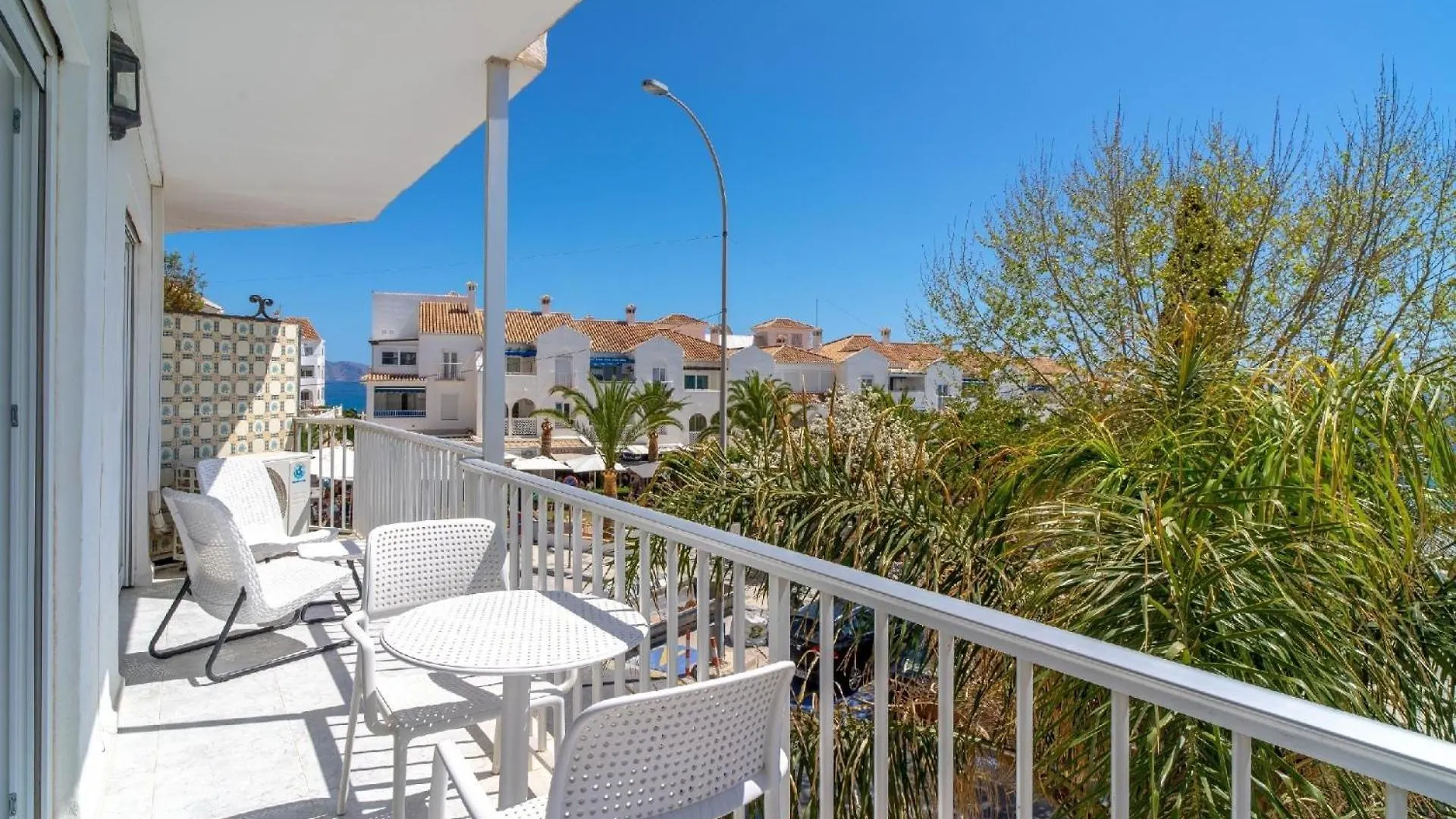 Apartment Ferienwohnung Fuer 4 Personen Ca 65 Qm In Nerja, Andalusien Costa Del Sol Spain